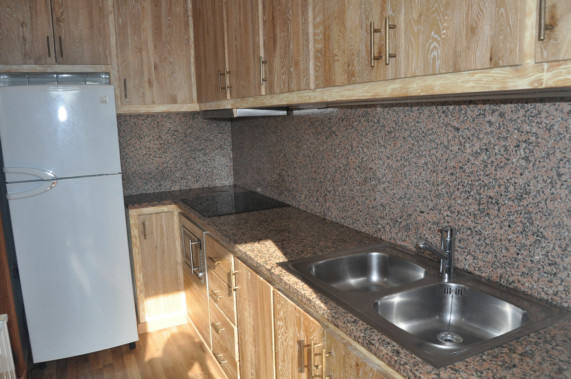 Girona Apartments エクステリア 写真
